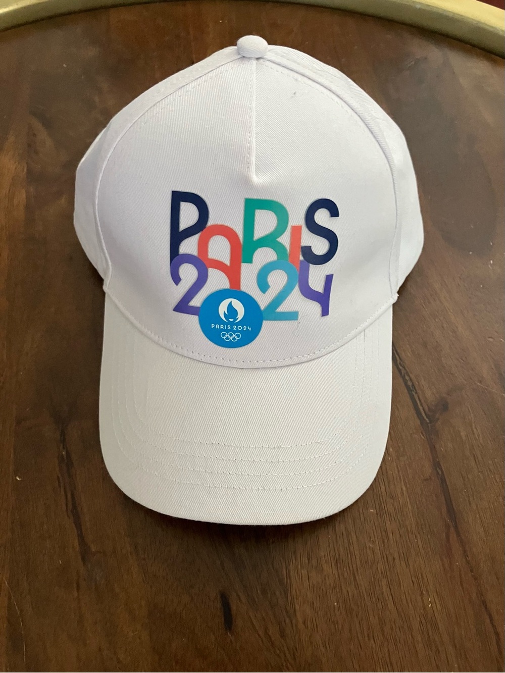 Official Paris 2024 Olympics Baseball Cap White Adjustable Hat Gold Embroidery